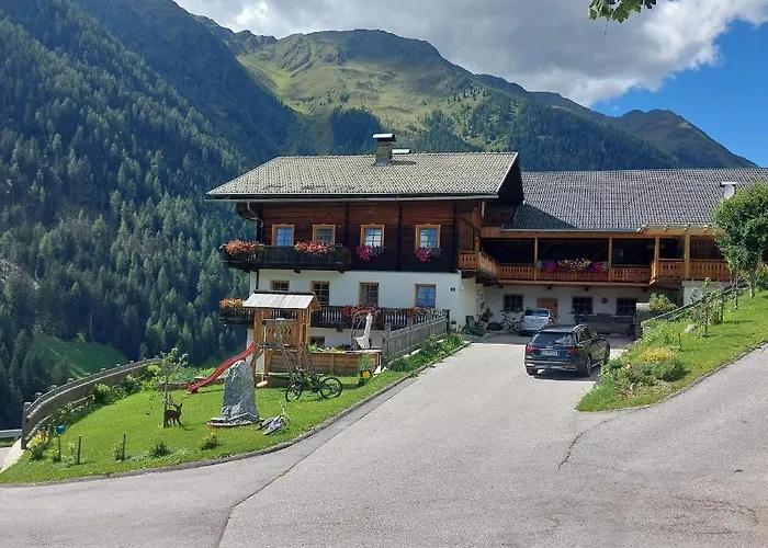 Ausserwalderhof Apartment Innervillgraten