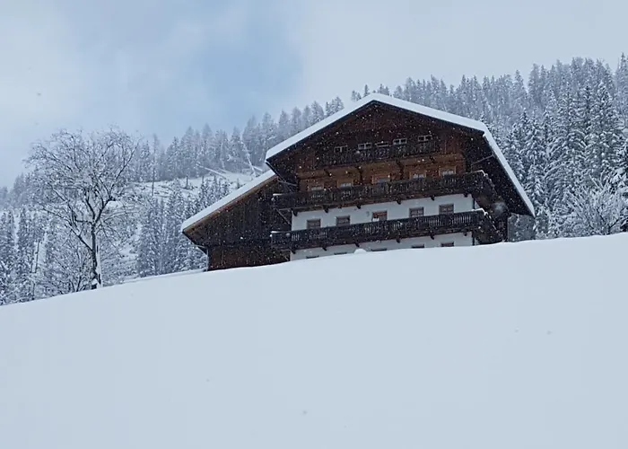 Ausserwalderhof 公寓