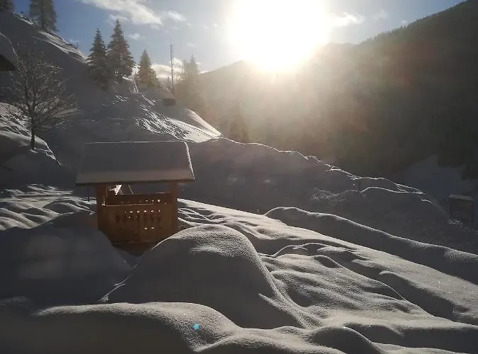 Ausserwalderhof 英维格拉顿